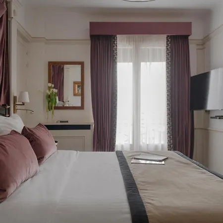 Hotel Napoleon Paris Exterior photo
